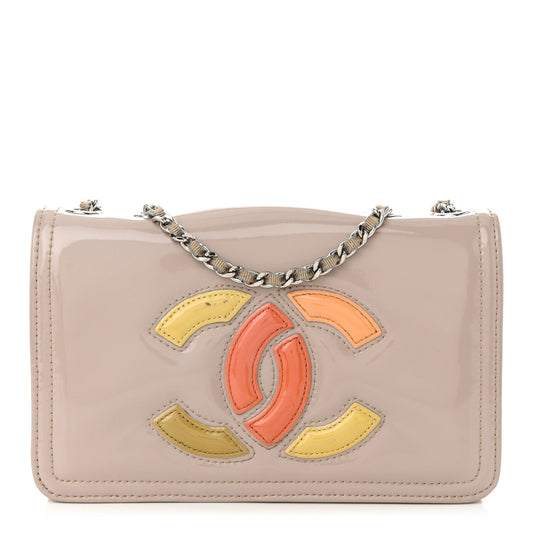 Vinyl Lipstick Wallet On Chain WOC Beige