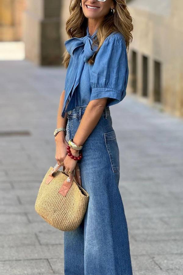 Camisa vaquera de encaje azul