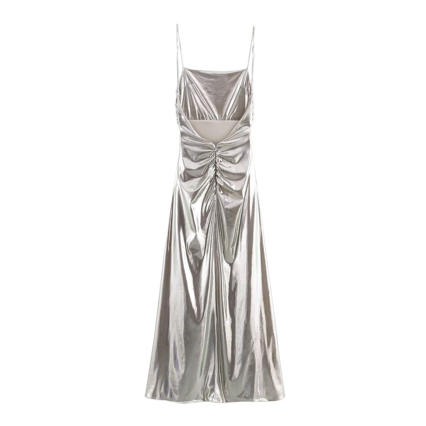 Vestido de mujer con tirantes finos plisados y lámina metálica