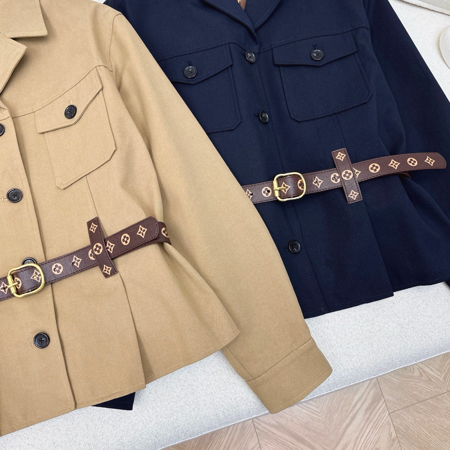 LV 25Ss Waisted Belt Windbreaker Jacket Cotton 242165