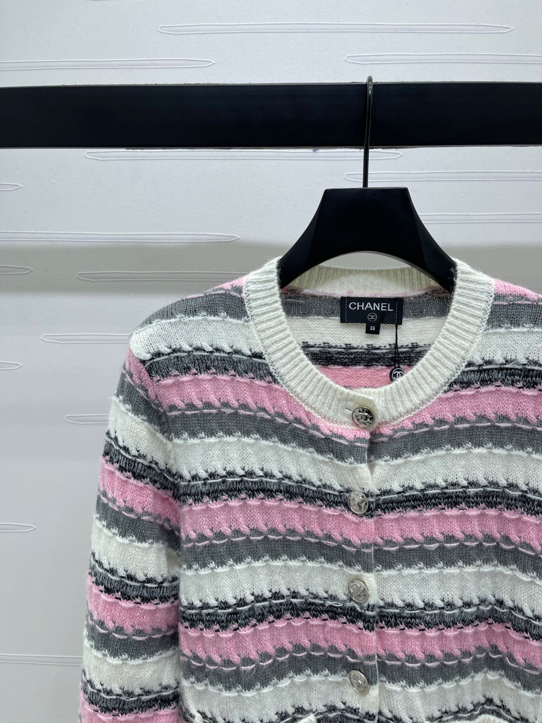 CC 25 Striped Knitted Long-Sleeved Pocket Cardigan White Tencel