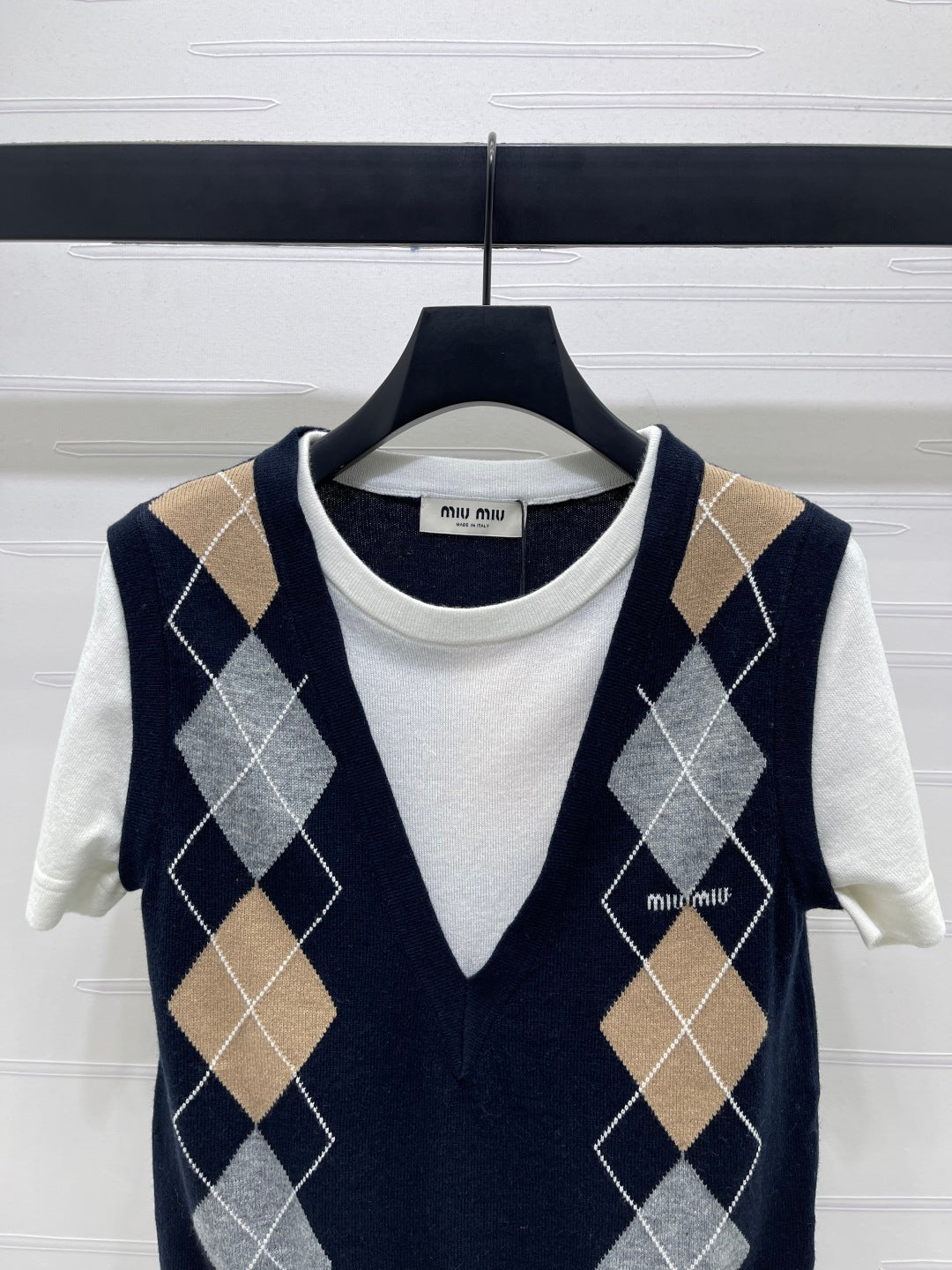 Miumiu Faux Two-Piece Knitted Short-Sleeves Vest Black and White Cashmere