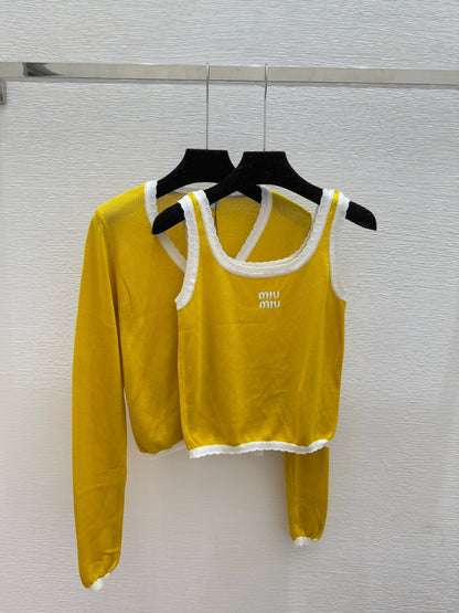 Miumiu Contrast Color Simple Knit Wool Suspender Two-Piece Set