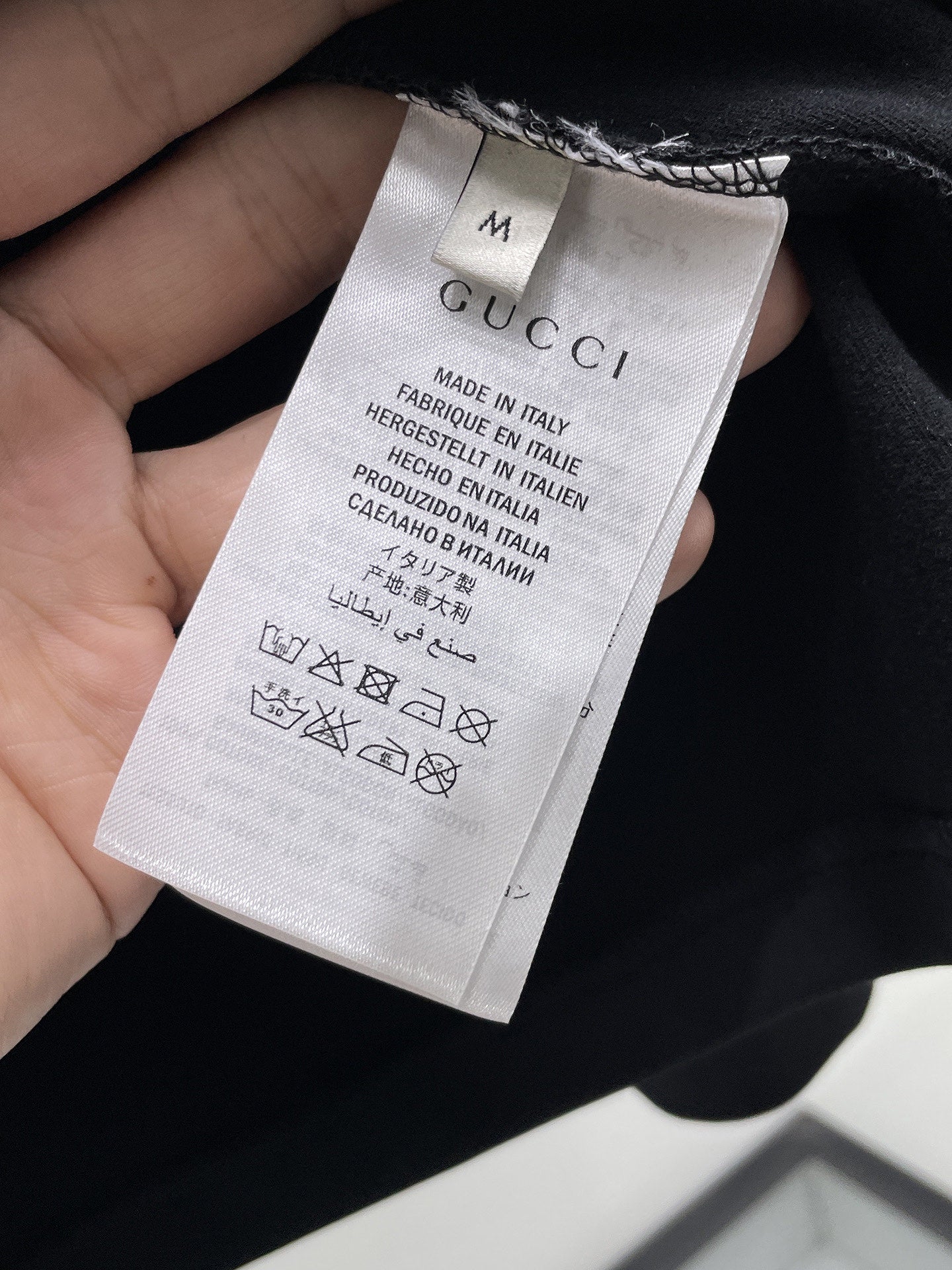 Gucci 25 Long-Sleeved T-shirt 106555