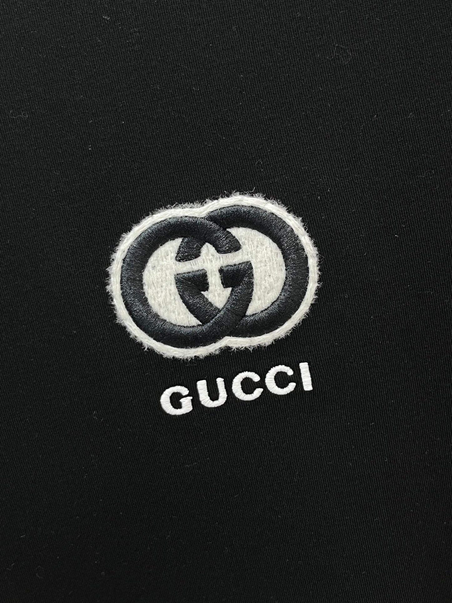Gucci 25Ss Round-neck long-sleeved T-shirt 104509