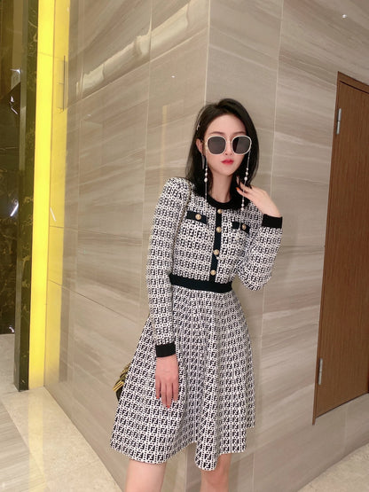 Fendi FF Logo Long Sleeve Jacquard Button Black White Fabric Wool Dress
