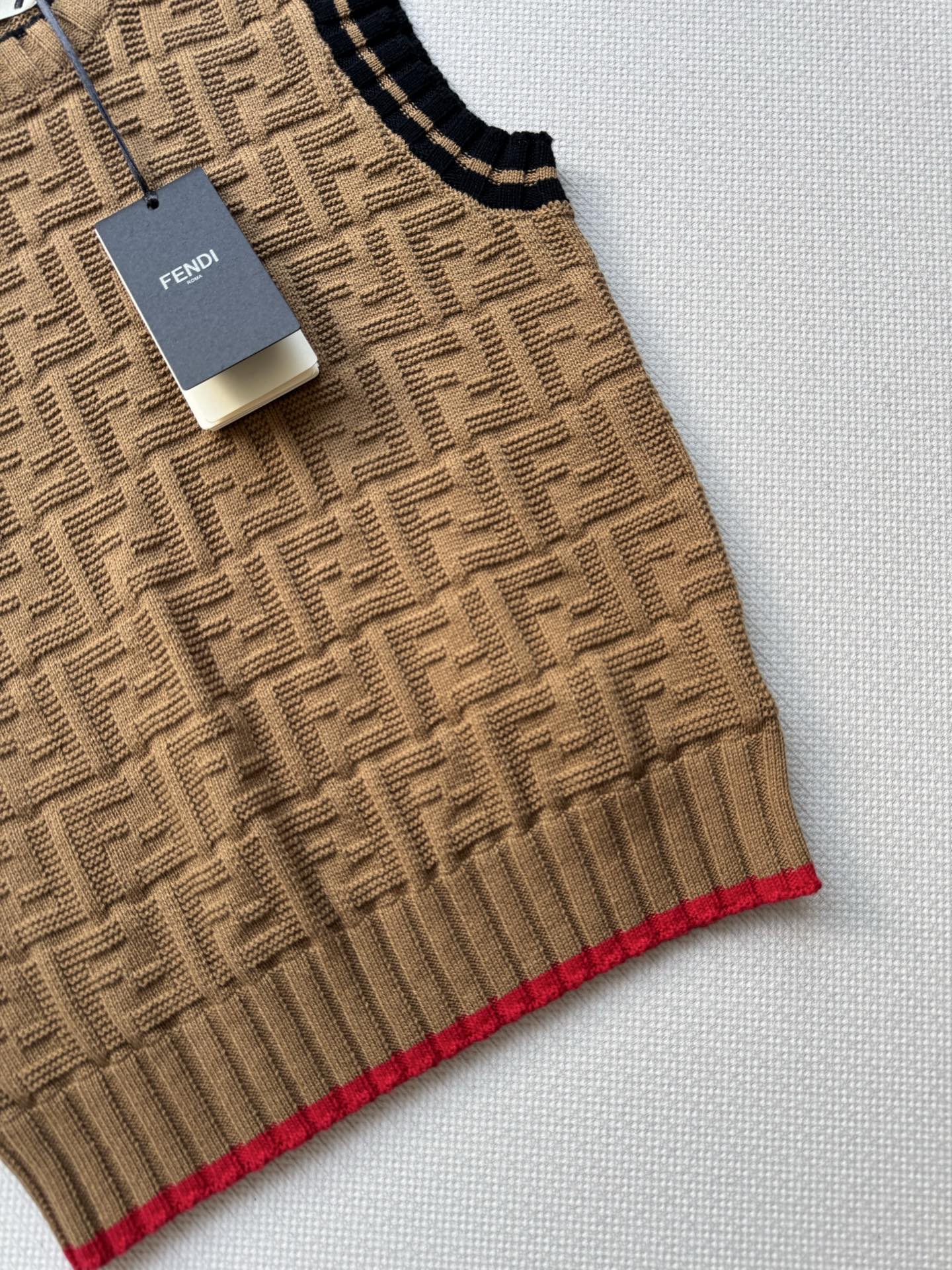 Fendi 25SS Double F Jacquard Knitted Wool Brown Vest