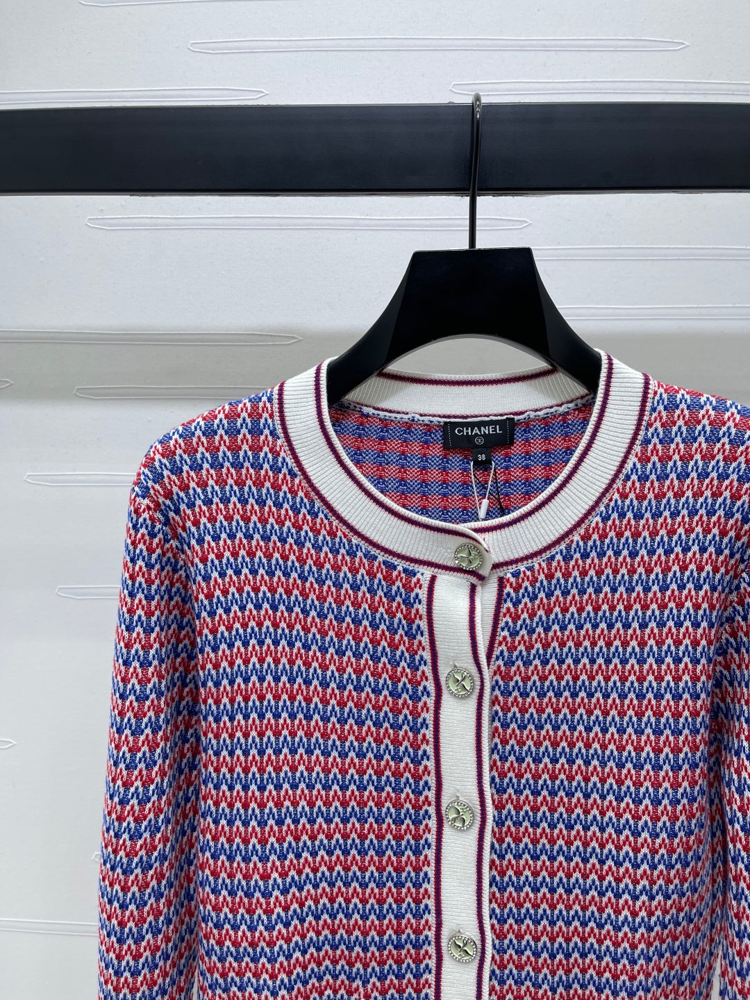 CC 25 Round Neck Knitted Wool Long-Sleeved Red Cardigan