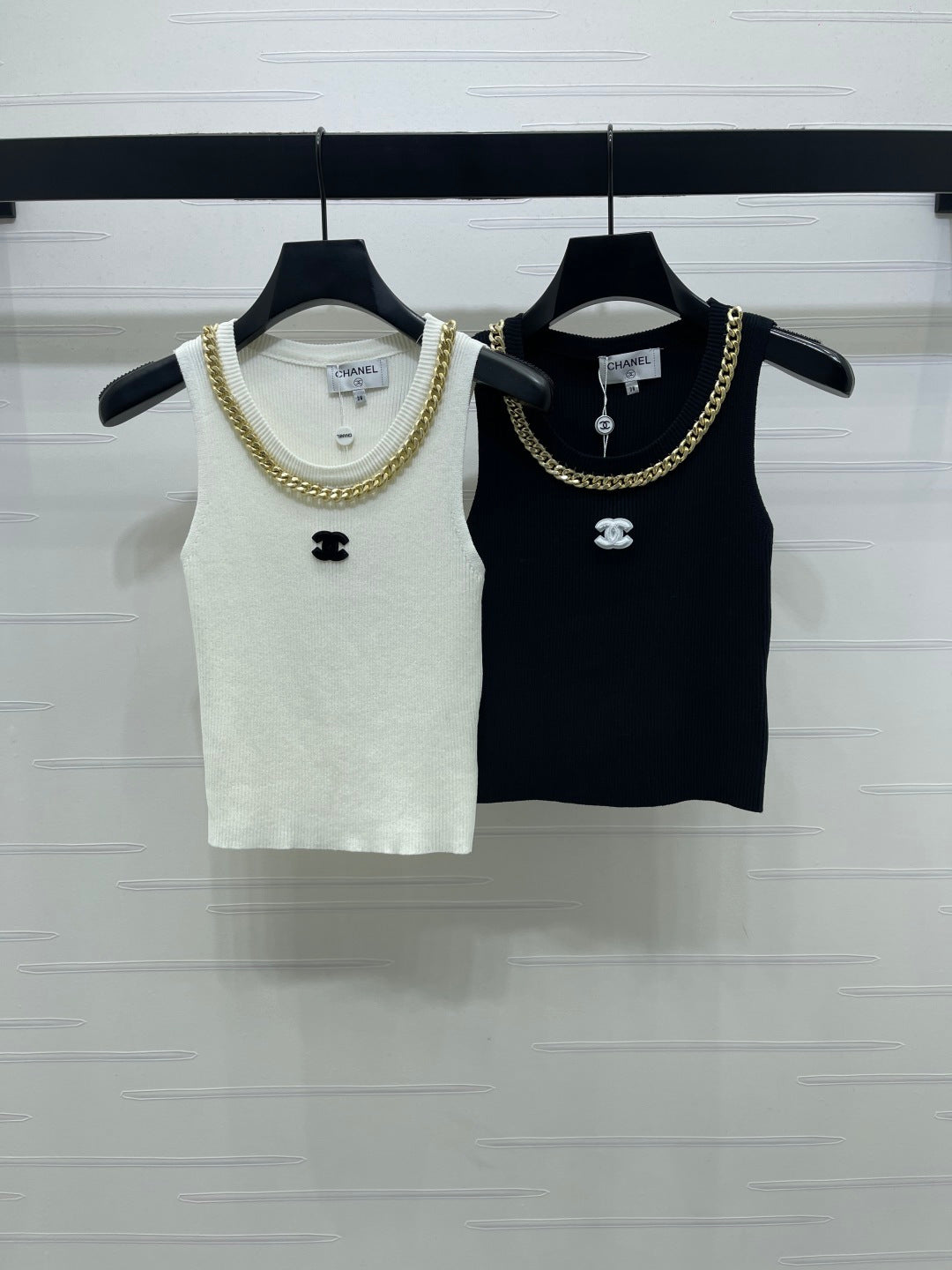 CHANEL 26 CHAIN KNIT VEST BLACK WOOL 335389