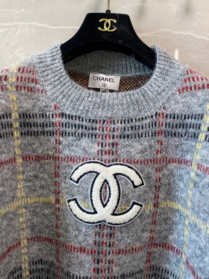 Chanel Beijing 25 Two-Tone Long-Sleeve Shirt Gray Colorful in Wool 00240