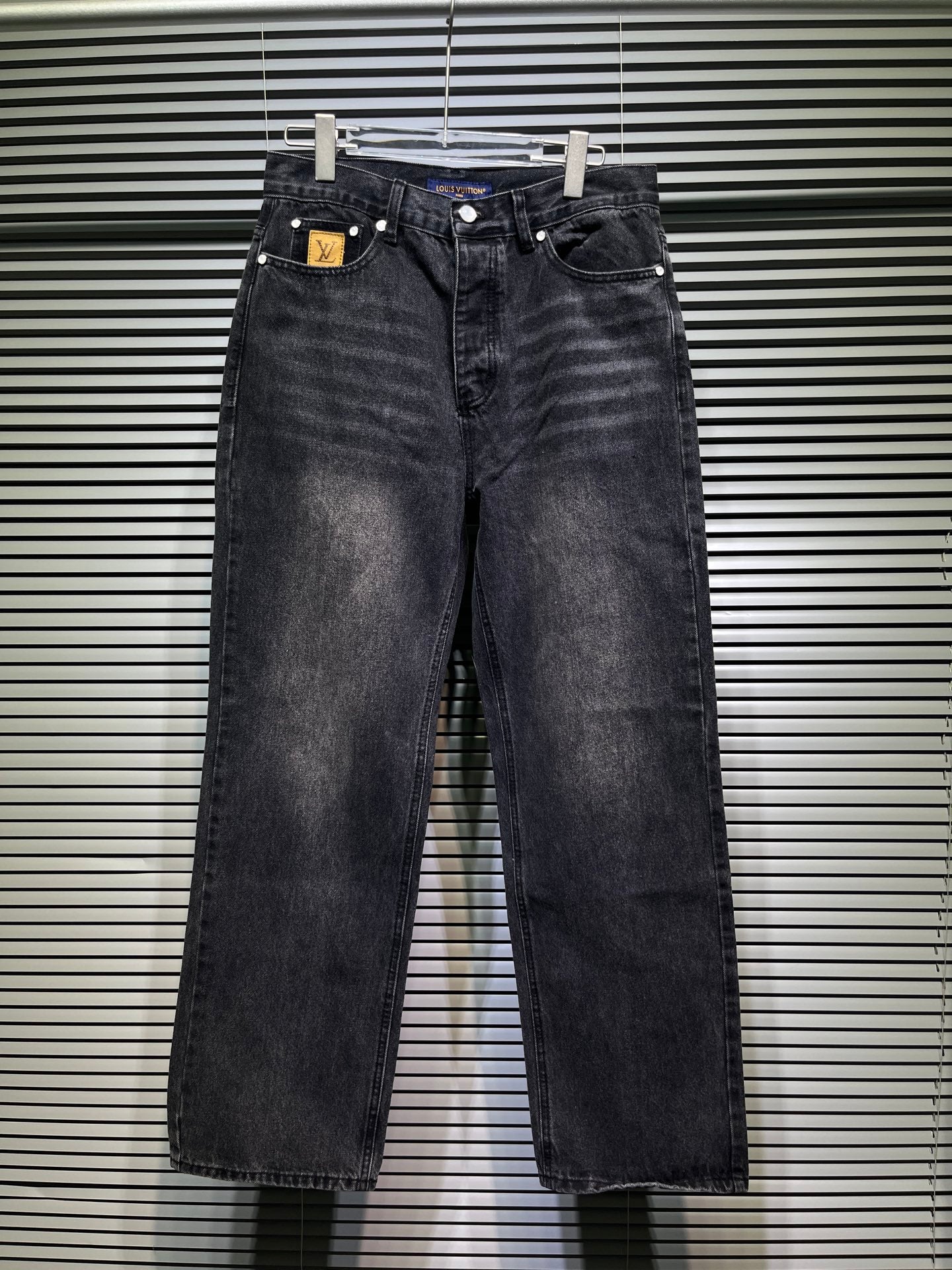 LV 26SS Denim Jeans 494201