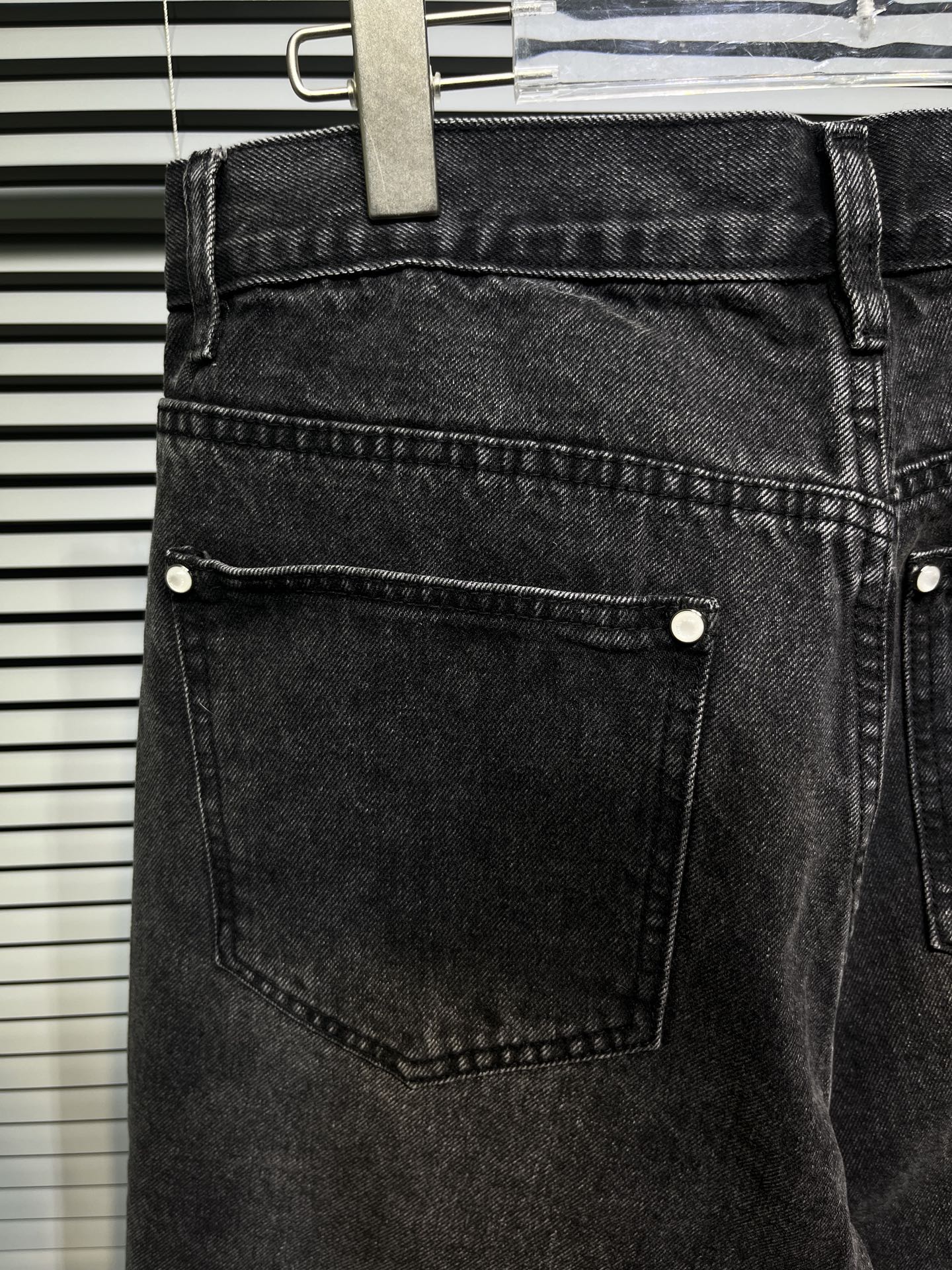LV 26SS Denim Jeans 494201