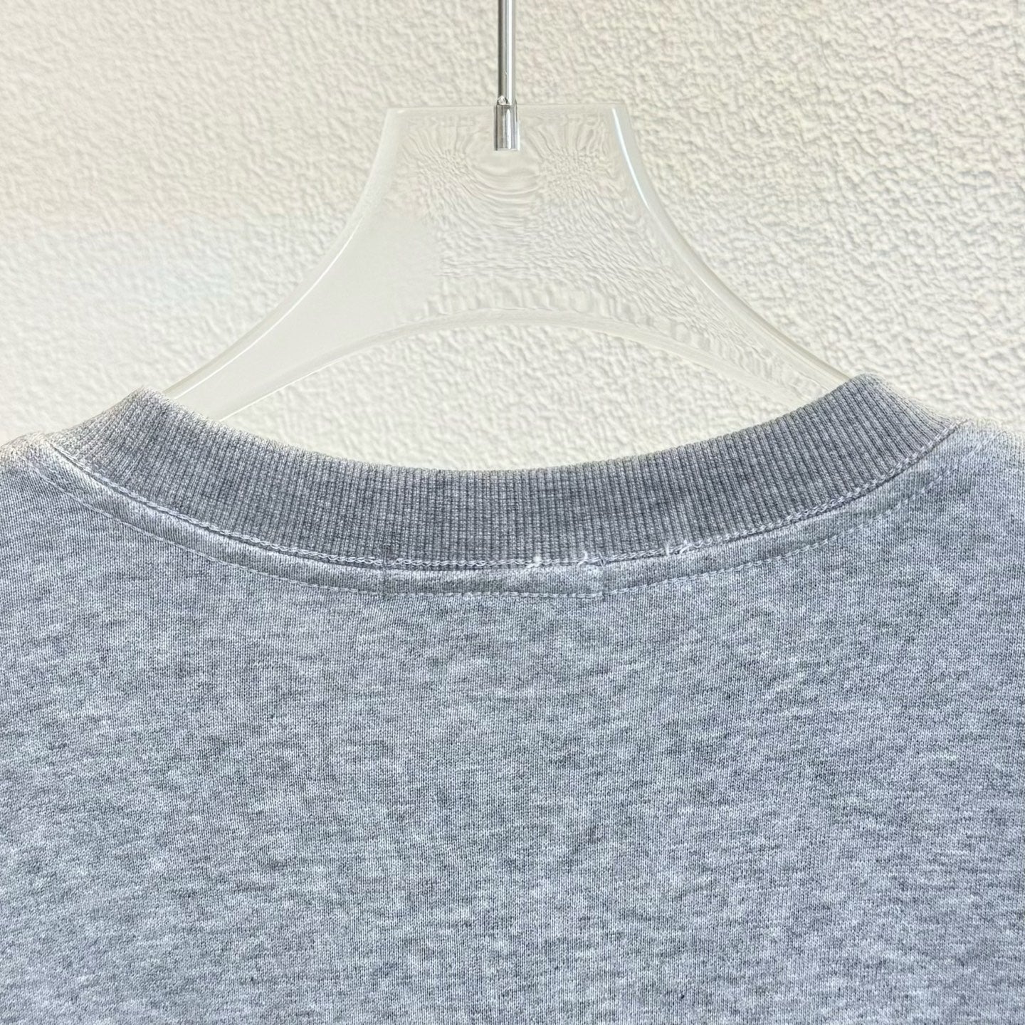 LV Fishing Embroidery Crew Neck Sweatshirt 493367