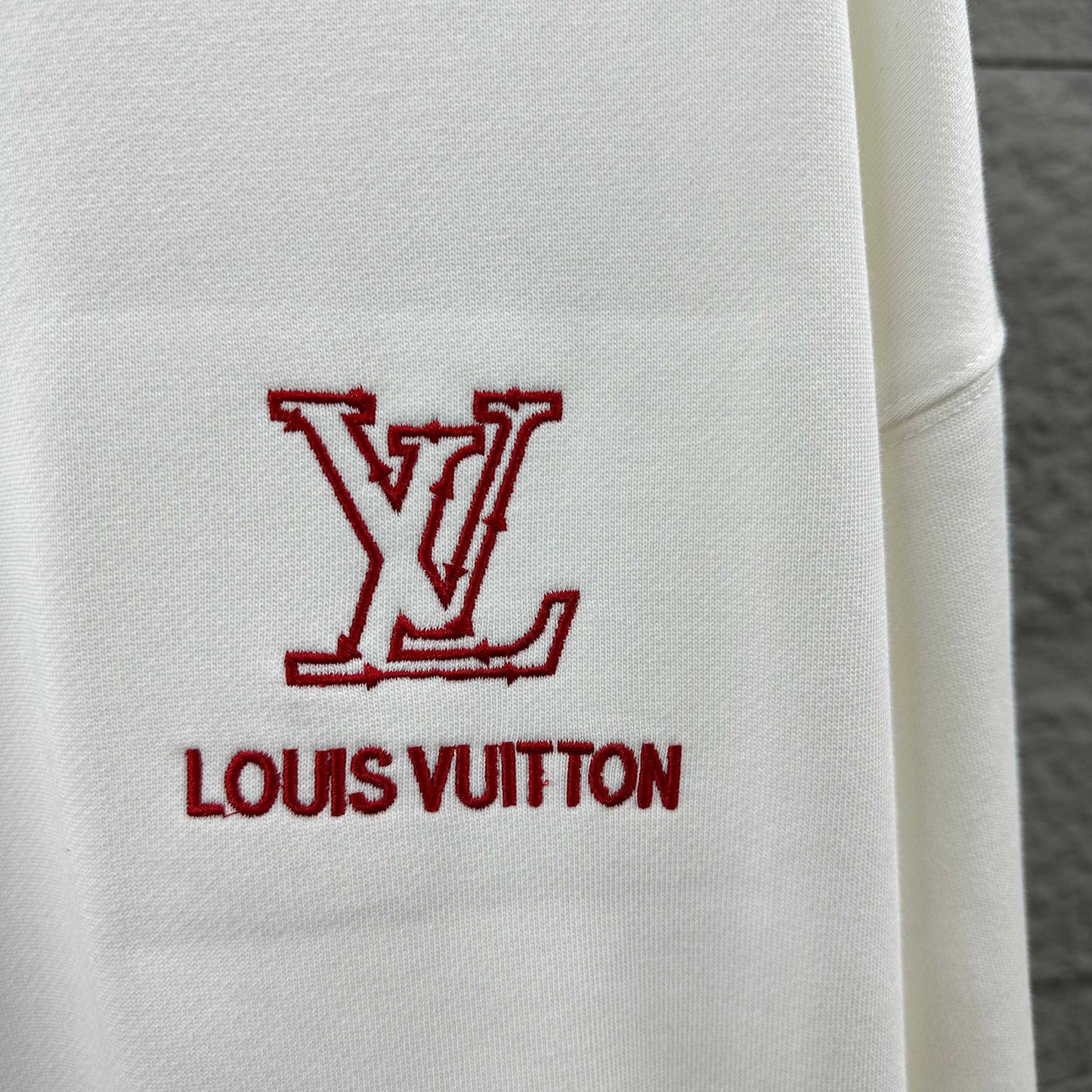 LV Long-Sleeve Crew Neck Sweatshirt 492279