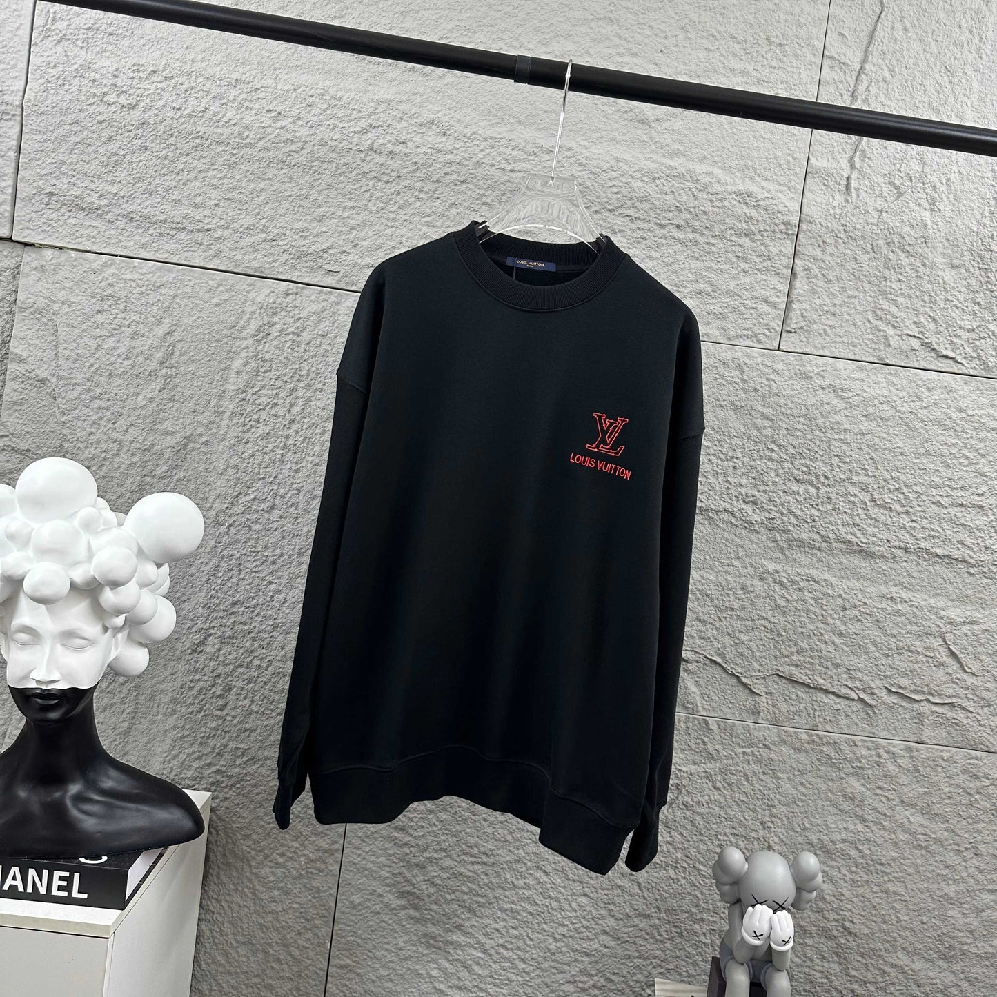 LV Long-Sleeve Crew Neck Sweatshirt 492277