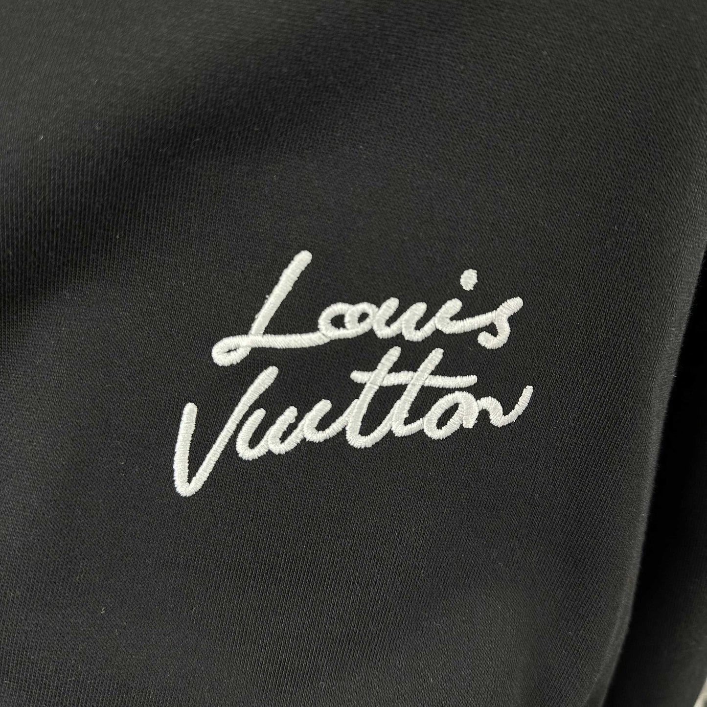 LV Long-Sleeve Crew Neck Sweatshirt 492263