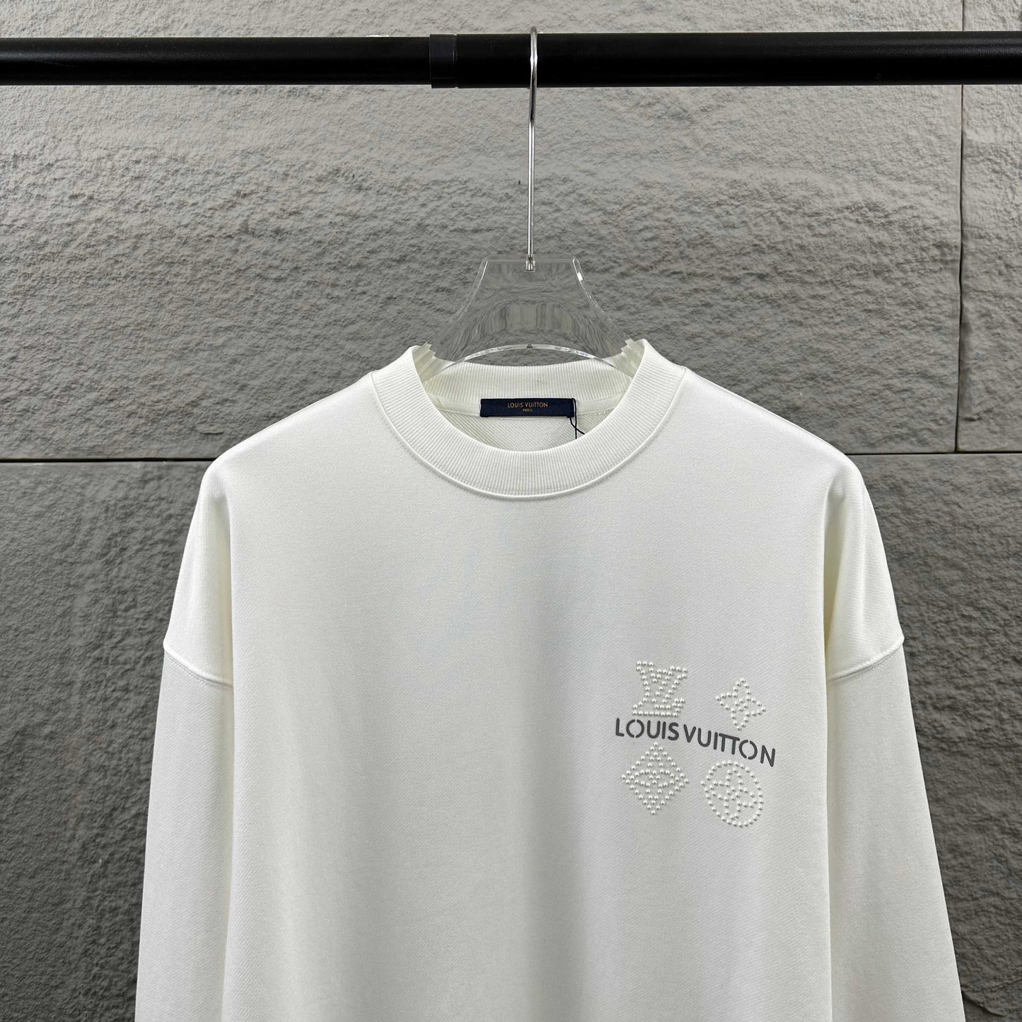 LV Long-Sleeve Crew Neck Sweatshirt 492253