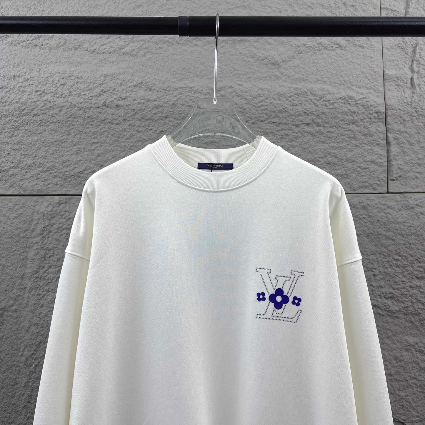 LV Long-Sleeve Crew Neck Sweatshirt 492251