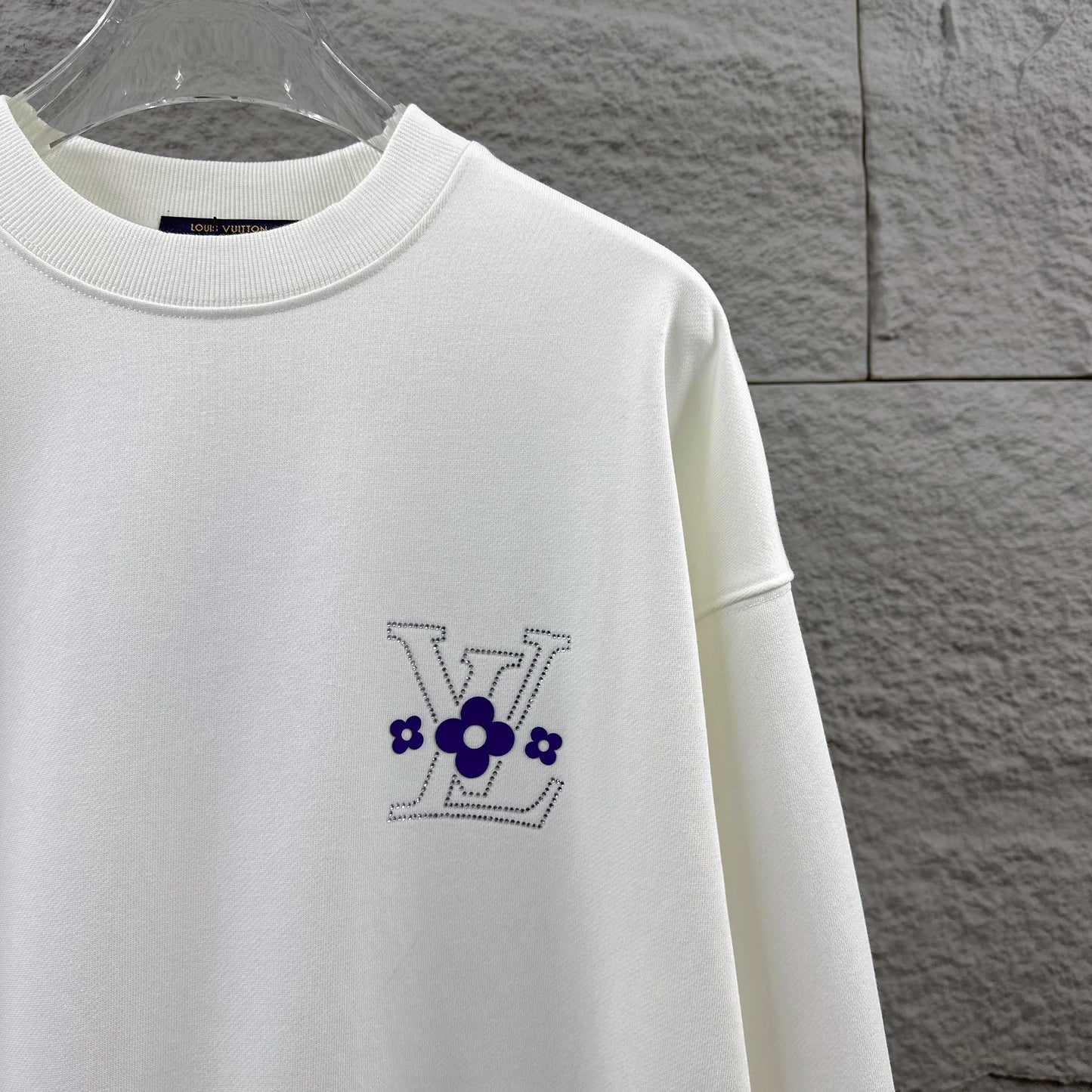 LV Long-Sleeve Crew Neck Sweatshirt 492251