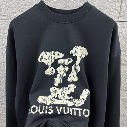 LV Long-Sleeve Crew Neck Sweatshirt 492239