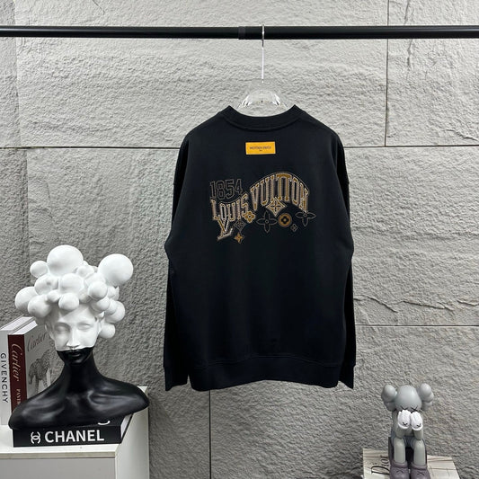 LV Long-Sleeve Crew Neck Sweatshirt 492229