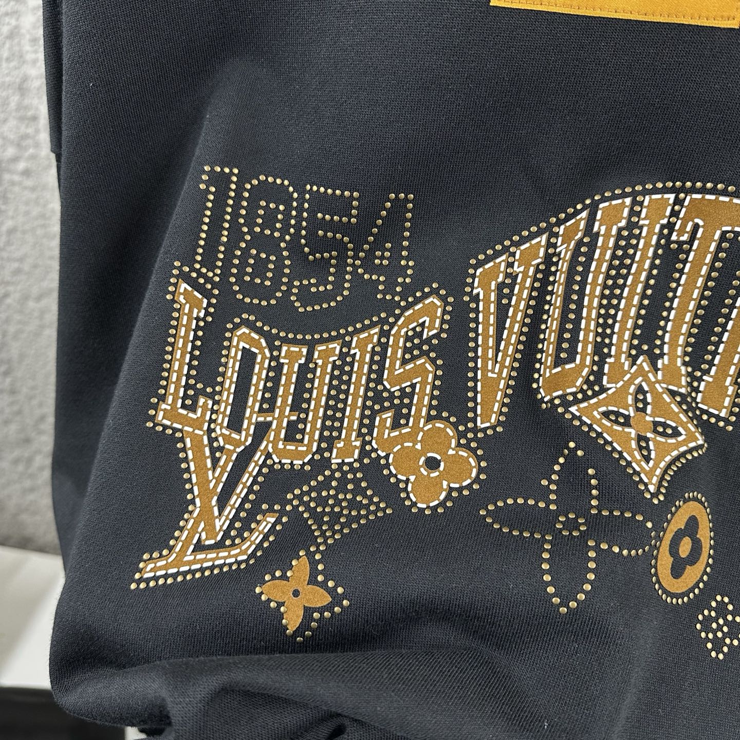 LV Long-Sleeve Crew Neck Sweatshirt 492229