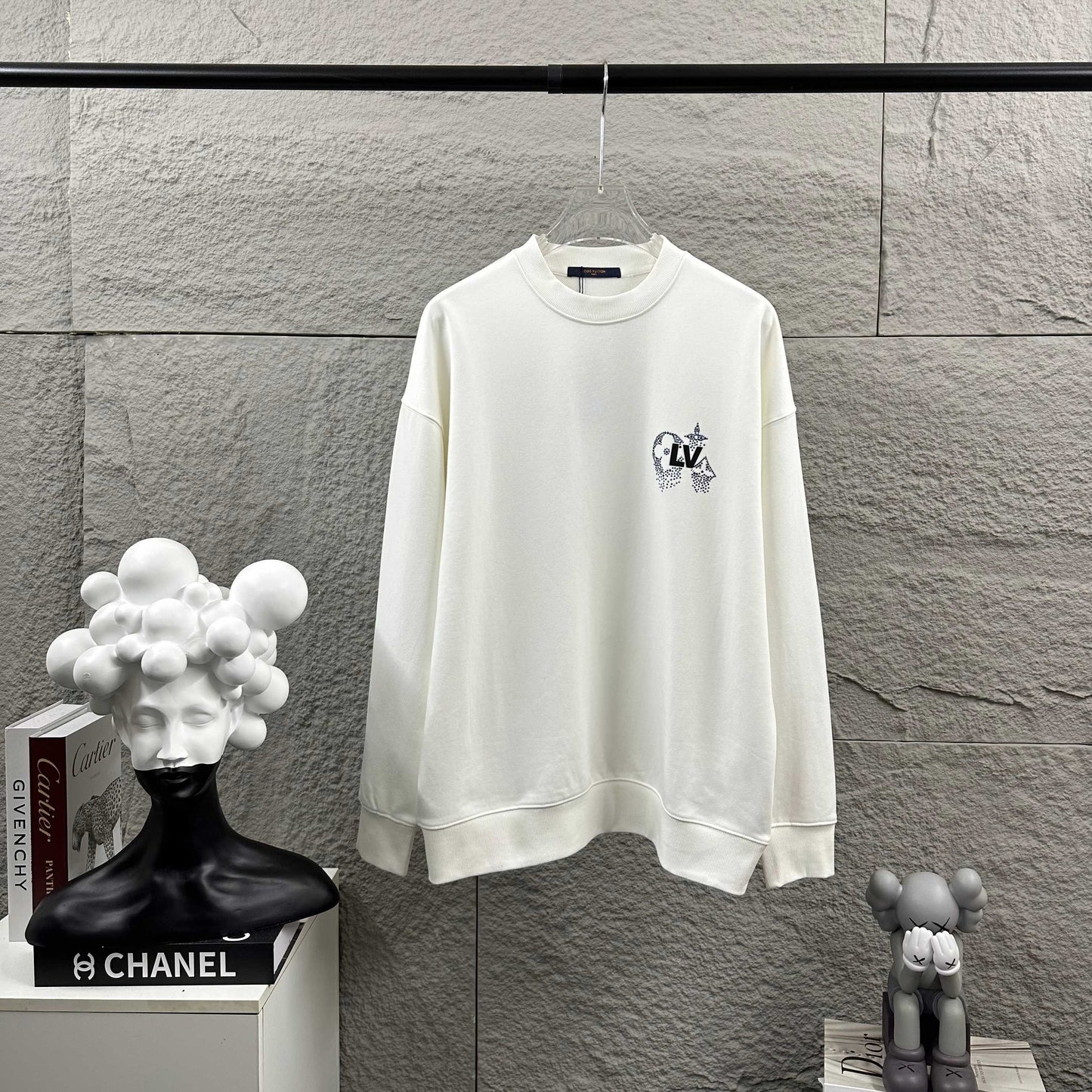 LV Long-Sleeve Crew Neck Sweatshirt 492227