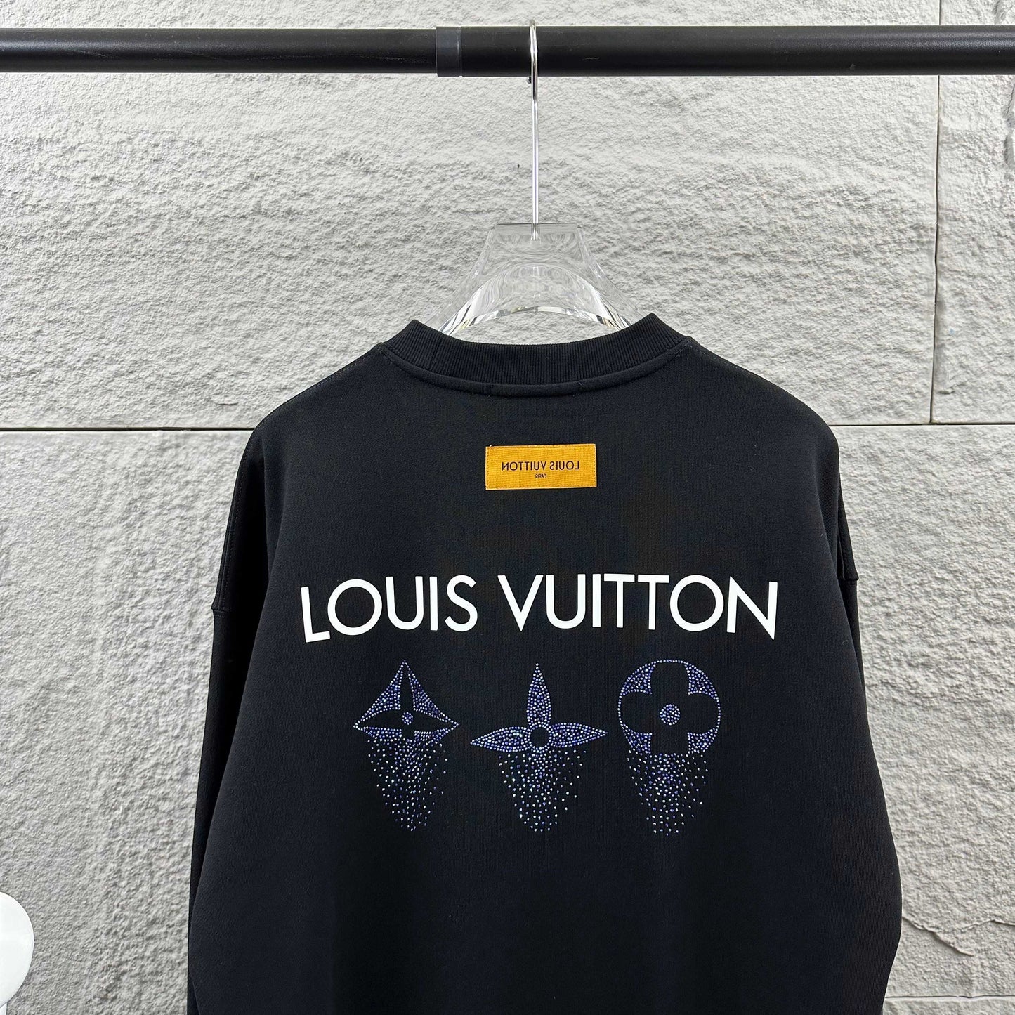 LV Long-Sleeve Crew Neck Sweatshirt 492225