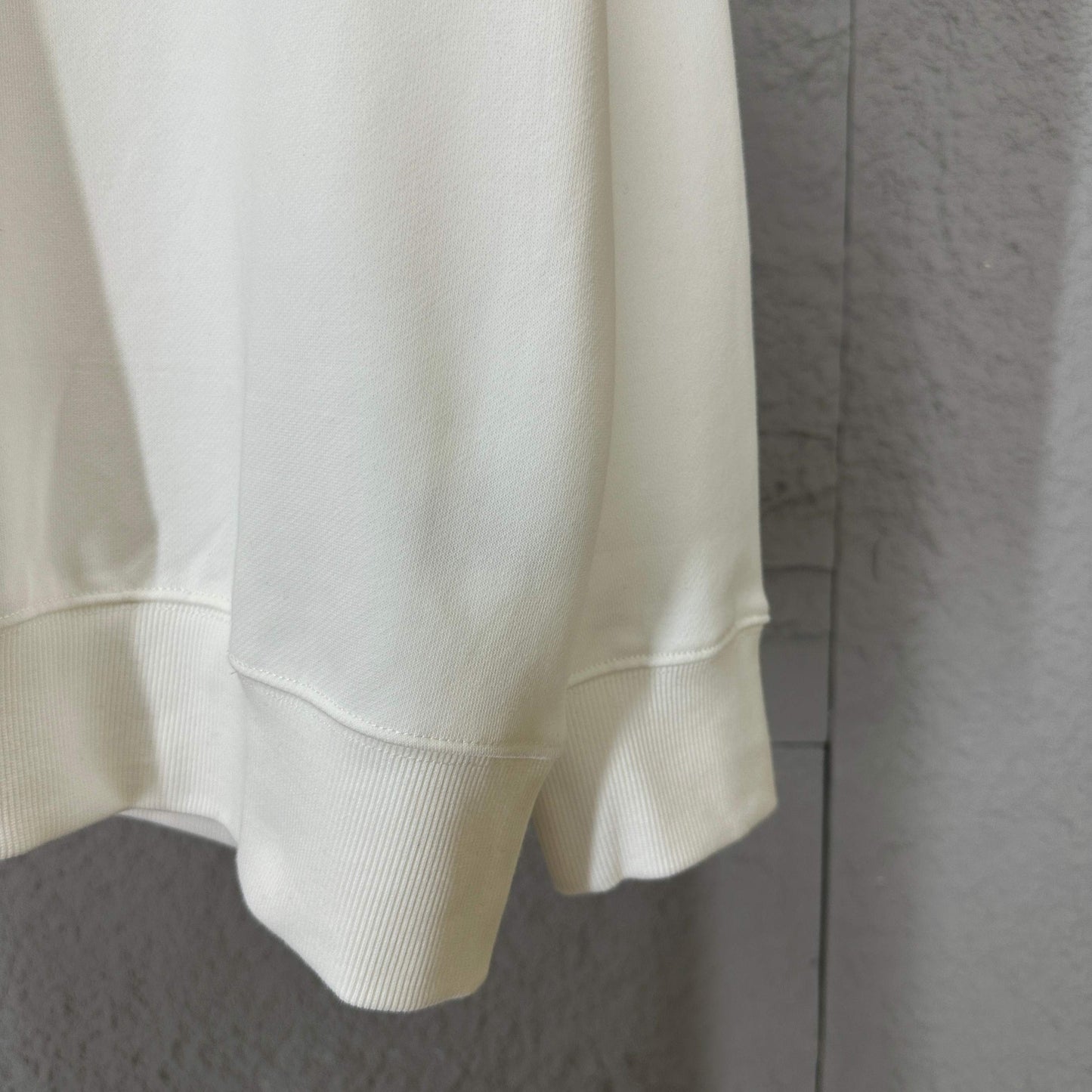 LV Long-Sleeve Crew Neck Sweatshirt 492195
