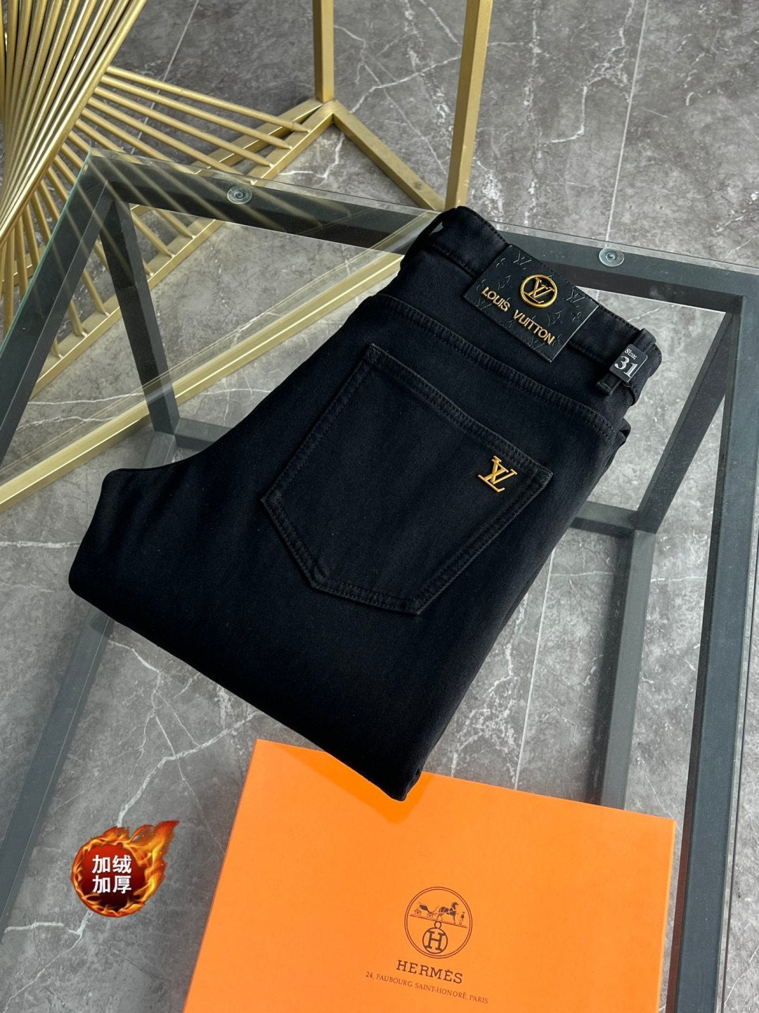 LV Fleece-lined and Thickened Jeans 492701