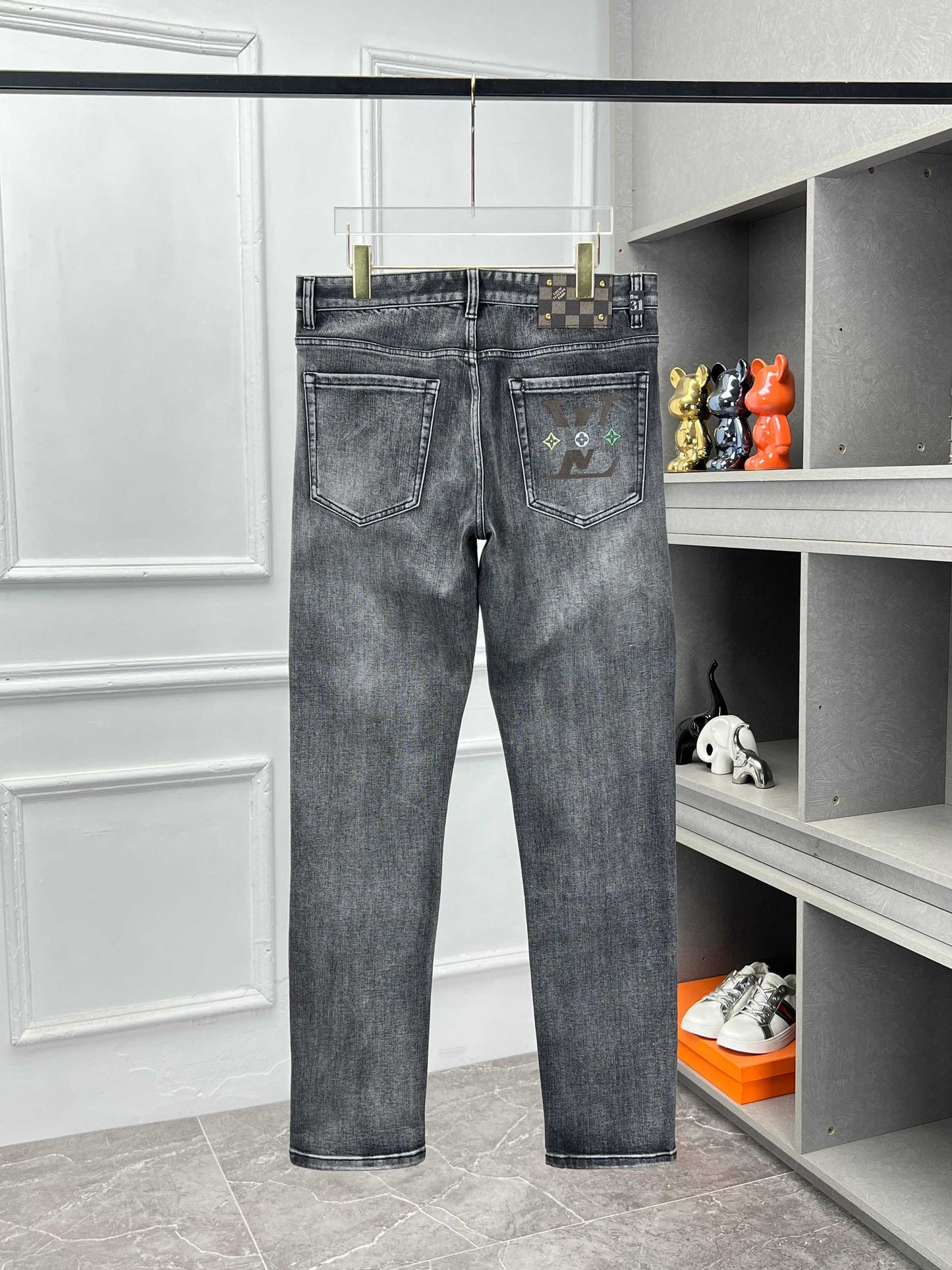 LV Gray Jeans 492678