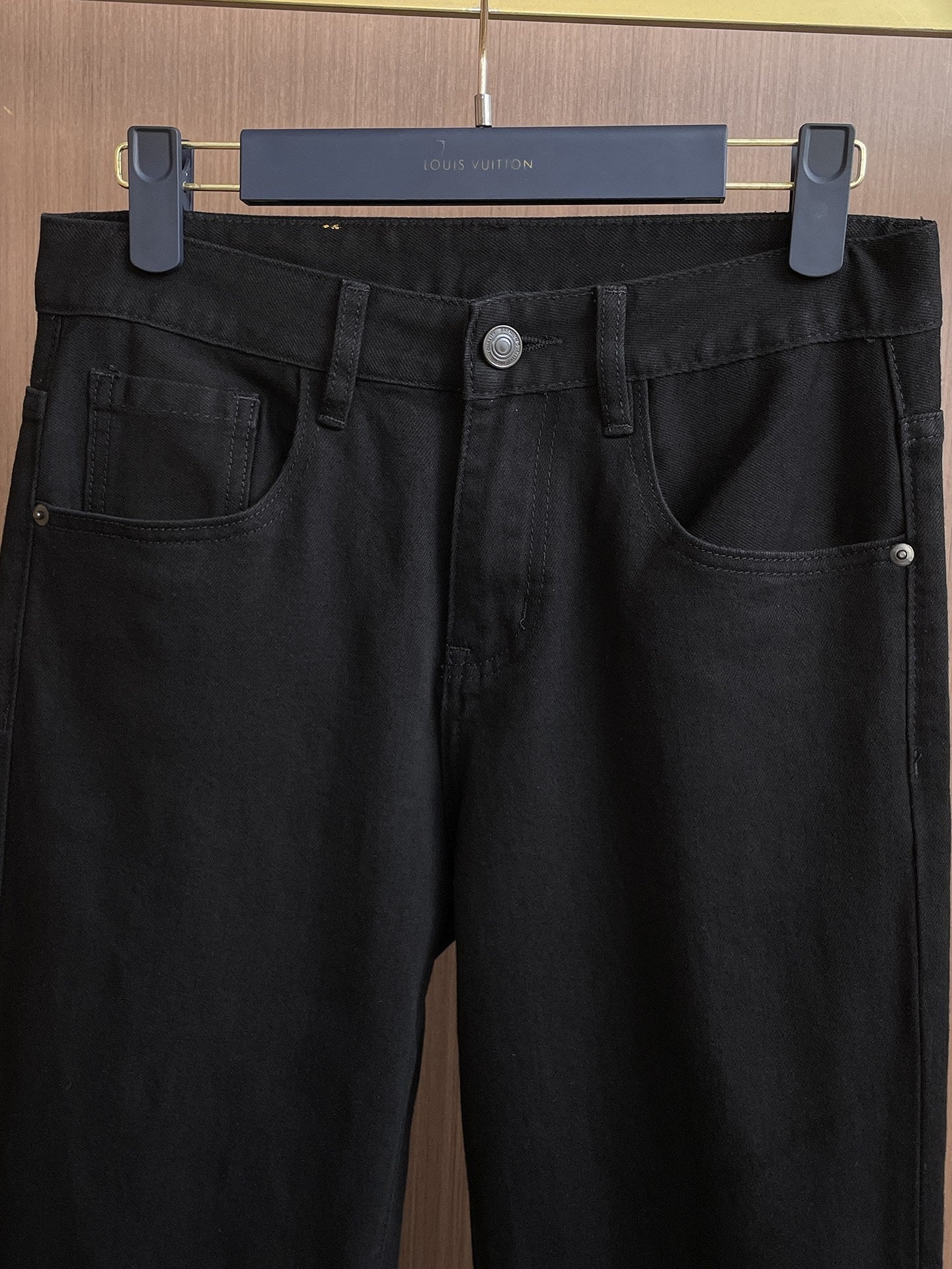 LV 25 Black Jeans 492440