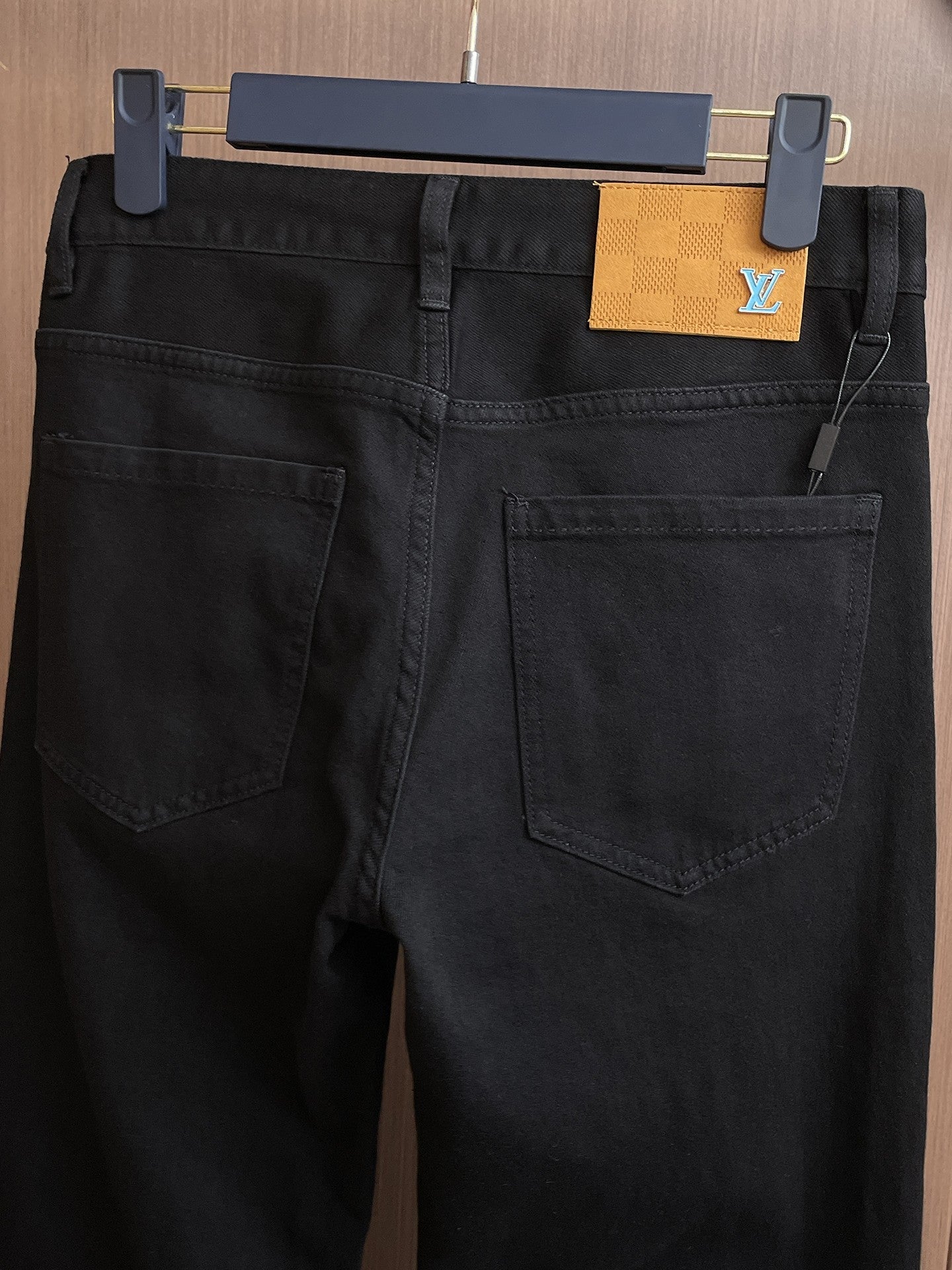 LV 25 Black Jeans 492440