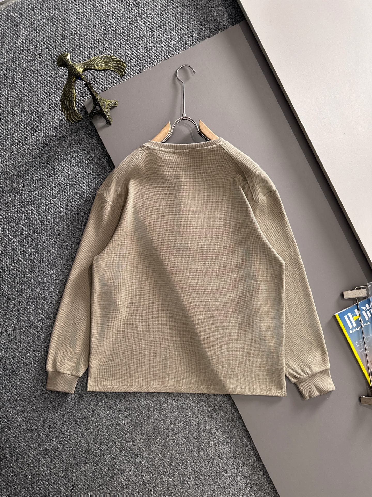 LV 25SS Lapel Sweatshirt Long Sleeve 494432