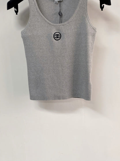Chanel Two-Tone Vest Gray in Polyester 125480