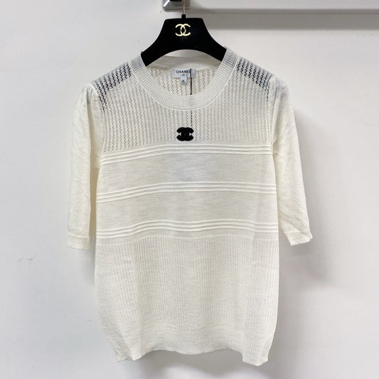 Chanel Short-Sleeve T-Shirt White in Acrylic 125436
