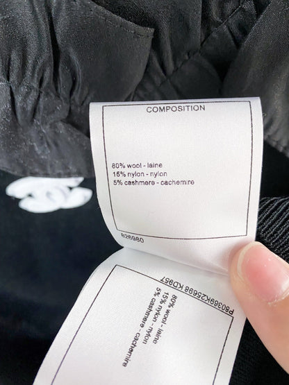 Chanel Short-Sleeve T-Shirt Black in Wool 125426