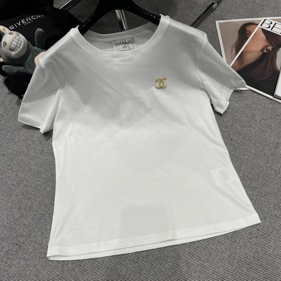 Chanel 26 Classic Crew Neck White in Cotton 161761