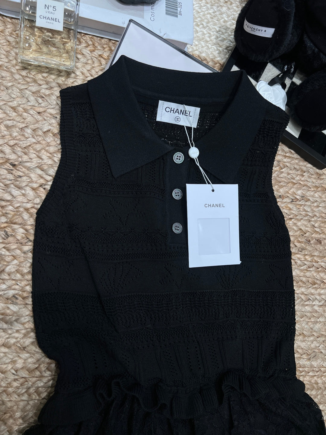 Chanel 26 Flared Dress with Lace Black in Tencel 161757