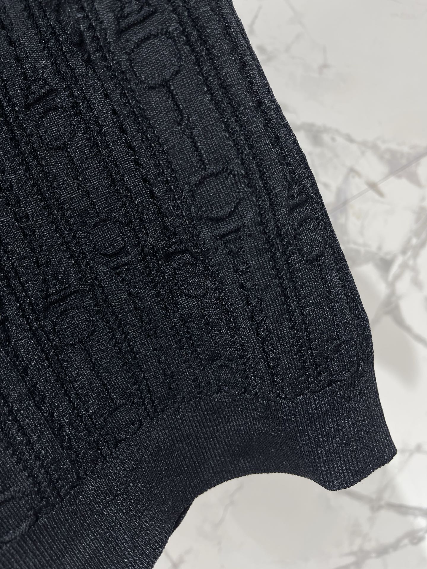 Hermes Print Knit Short-Sleeve T-Shirt Black in Silk Hyperbolic 122650