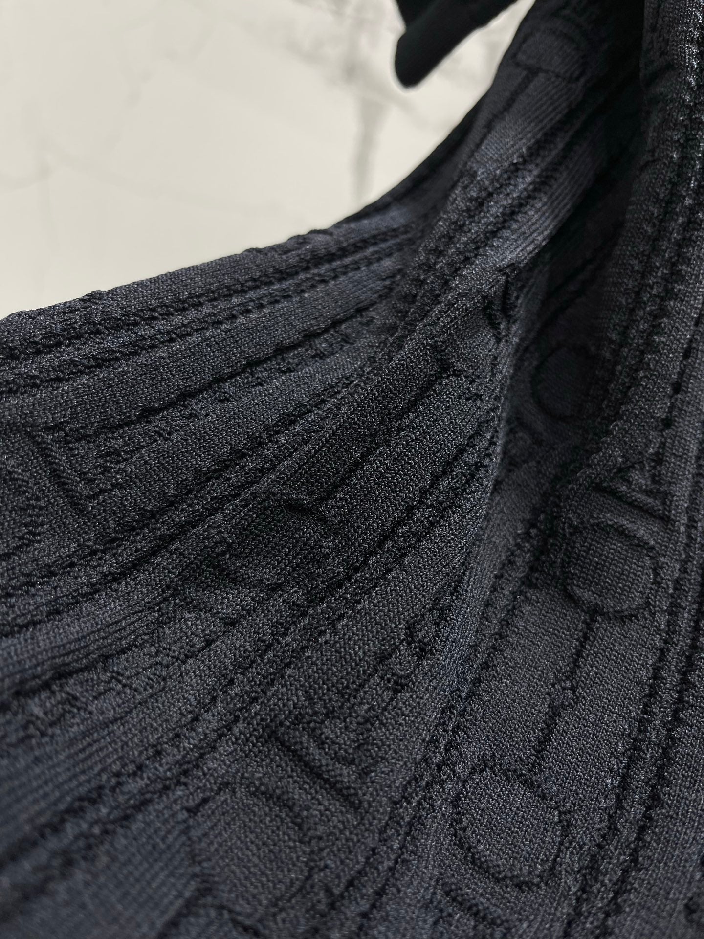Hermes Print Knit Short-Sleeve T-Shirt Black in Silk Hyperbolic 122650