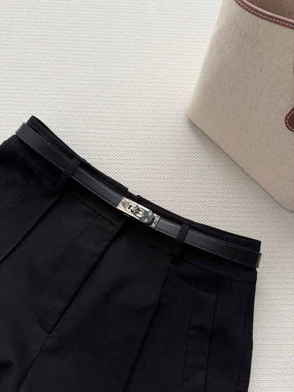 Hermes 26SS Shorts Black in Cotton 943347