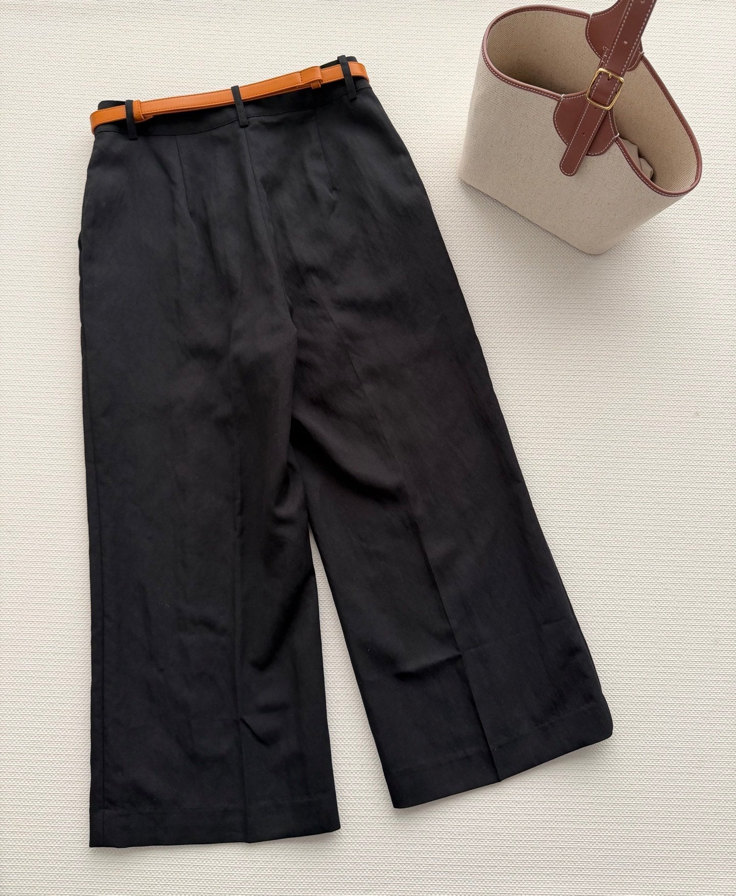 Hermes 26SS Cropped Wide-Leg Pants Black in Cotton 938210