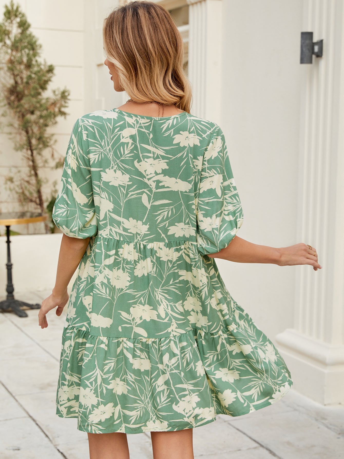 Vestido holgado de verano con cuello en V y manga corta para mujer
