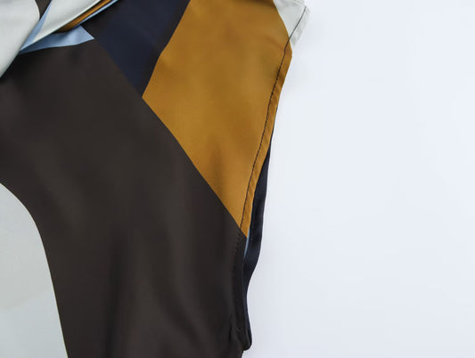 Vestido de primavera para mujer, ajustado, de satén de seda, con estampado texturizado.