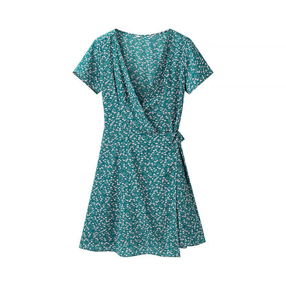 Vestido corto sencillo con cuello en V y cordones estampados para mujer de primavera.