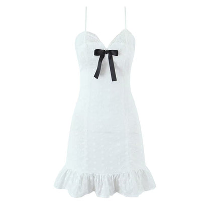 Vestido con escote en V, encaje, lazo en el pecho, tirantes, dulce, ajustado, con orejas de madera
