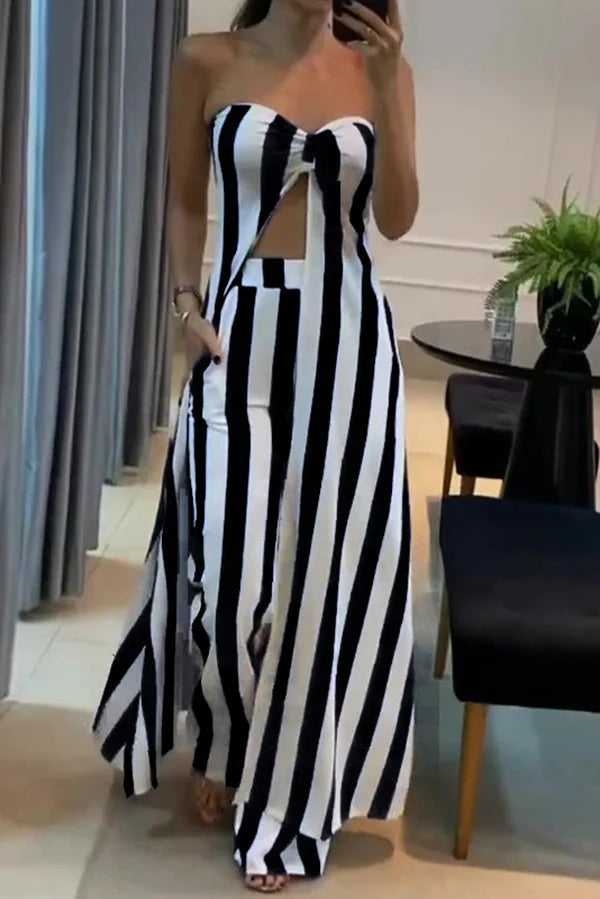 Conjunto de top largo informal con hombros descubiertos y estampado de rayas y pantalones rectos con bolsillos sueltos