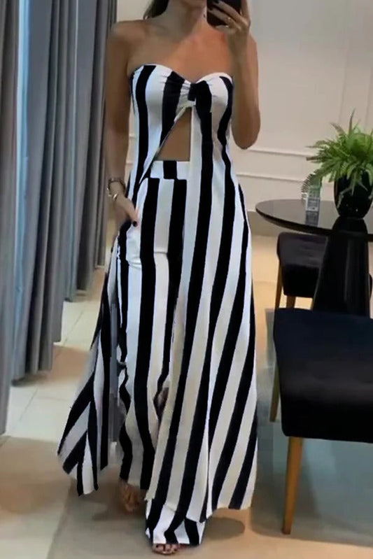 Conjunto de top largo informal con hombros descubiertos y estampado de rayas y pantalones rectos con bolsillos sueltos