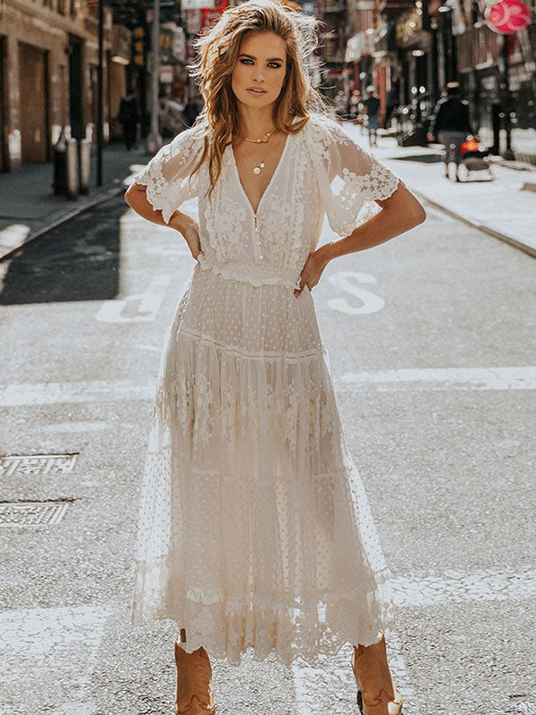 White Maxi Dresses Short Sleeves Lace Applique V-Neck Floor Length Dress